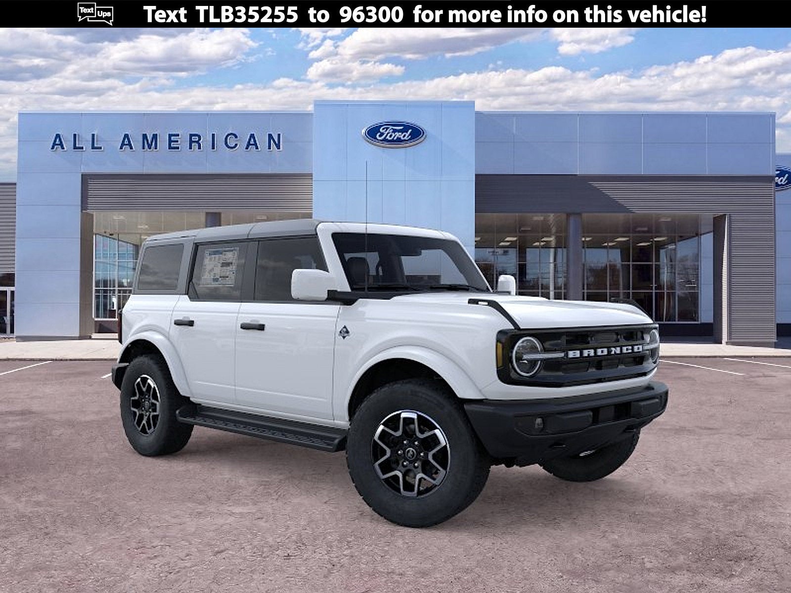 2026 Ford Bronco Outer Banks