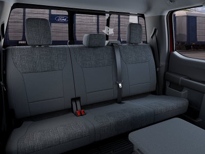 2027 Ford Super Duty F-350 SRW XLT