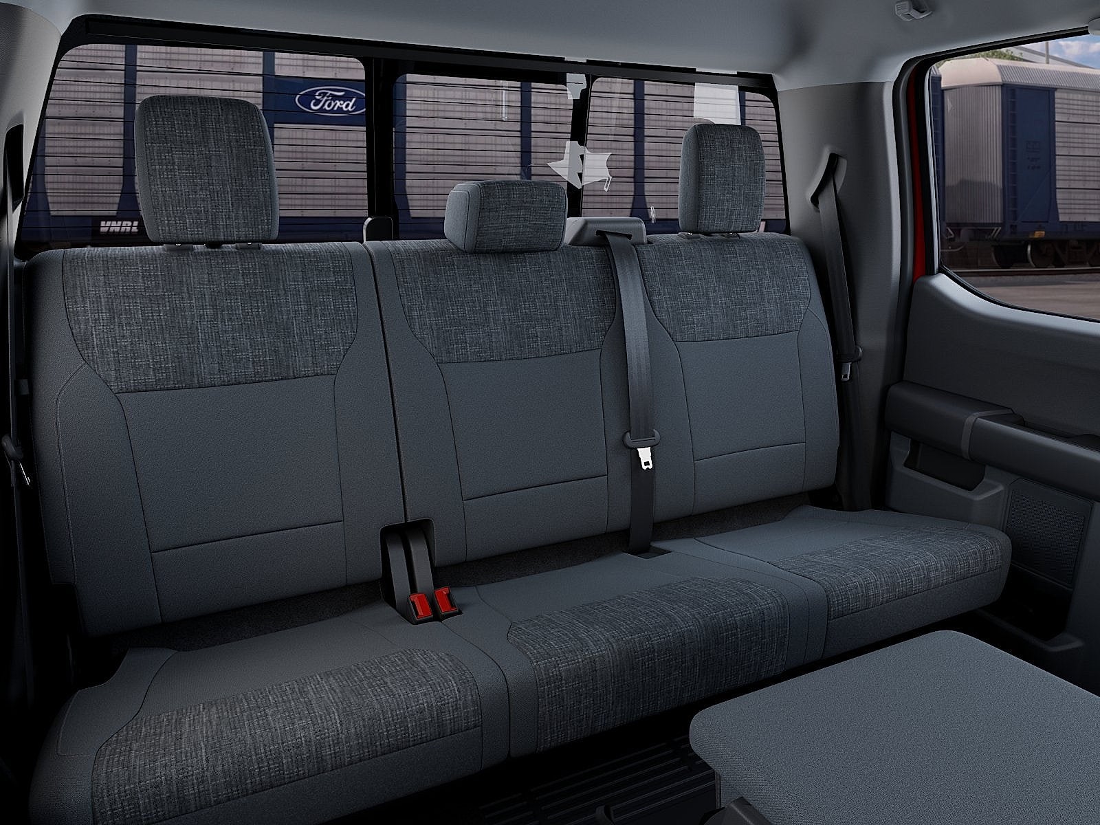2027 Ford Super Duty F-350 SRW XLT