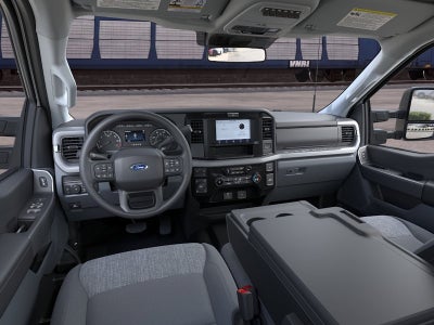 2026 Ford Super Duty F-350 SRW XLT