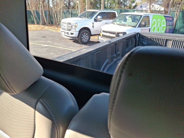 2022 Ford Super Duty F-350 SRW XL