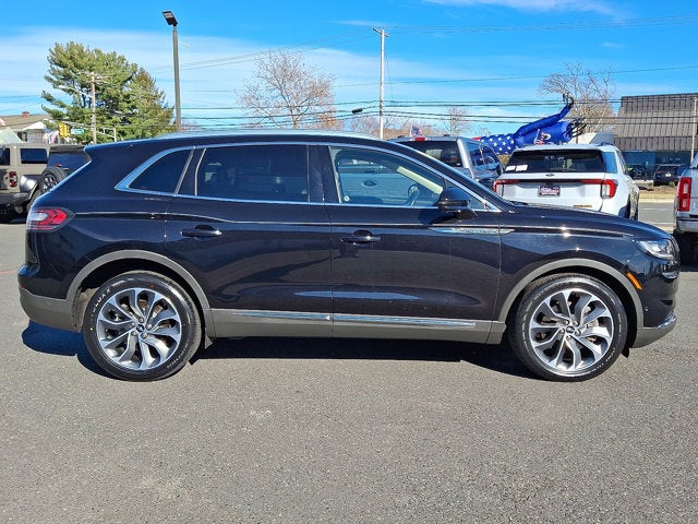 2022 Lincoln Nautilus Reserve