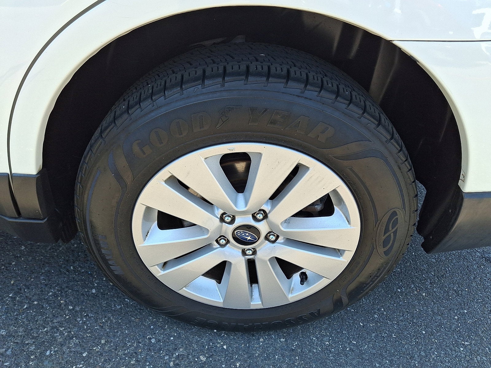 2019 Subaru Outback 2.5i