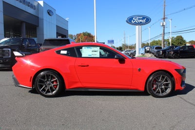 2026 Ford Mustang Dark Horse