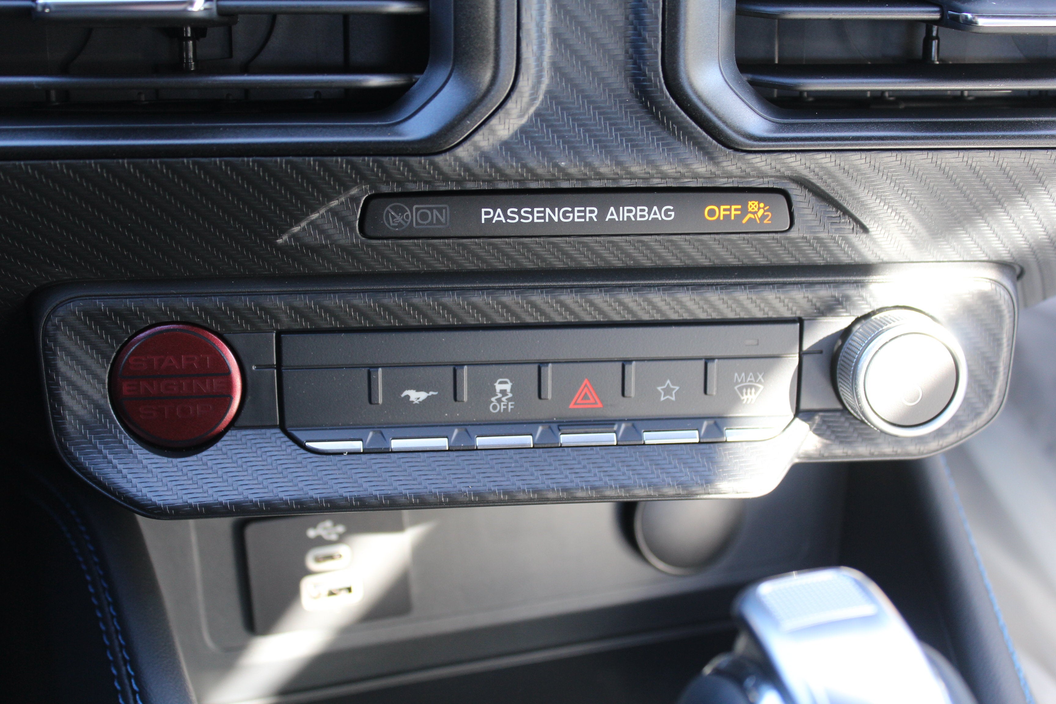 2026 Ford Mustang Dark Horse