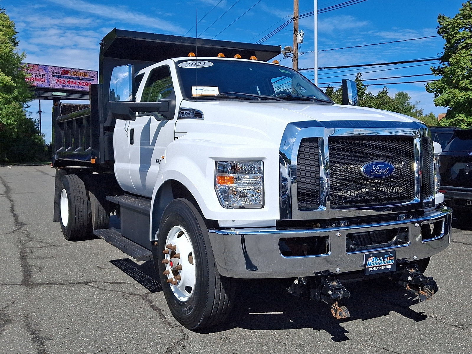 2021 Ford F-750 Chassis Cab Base