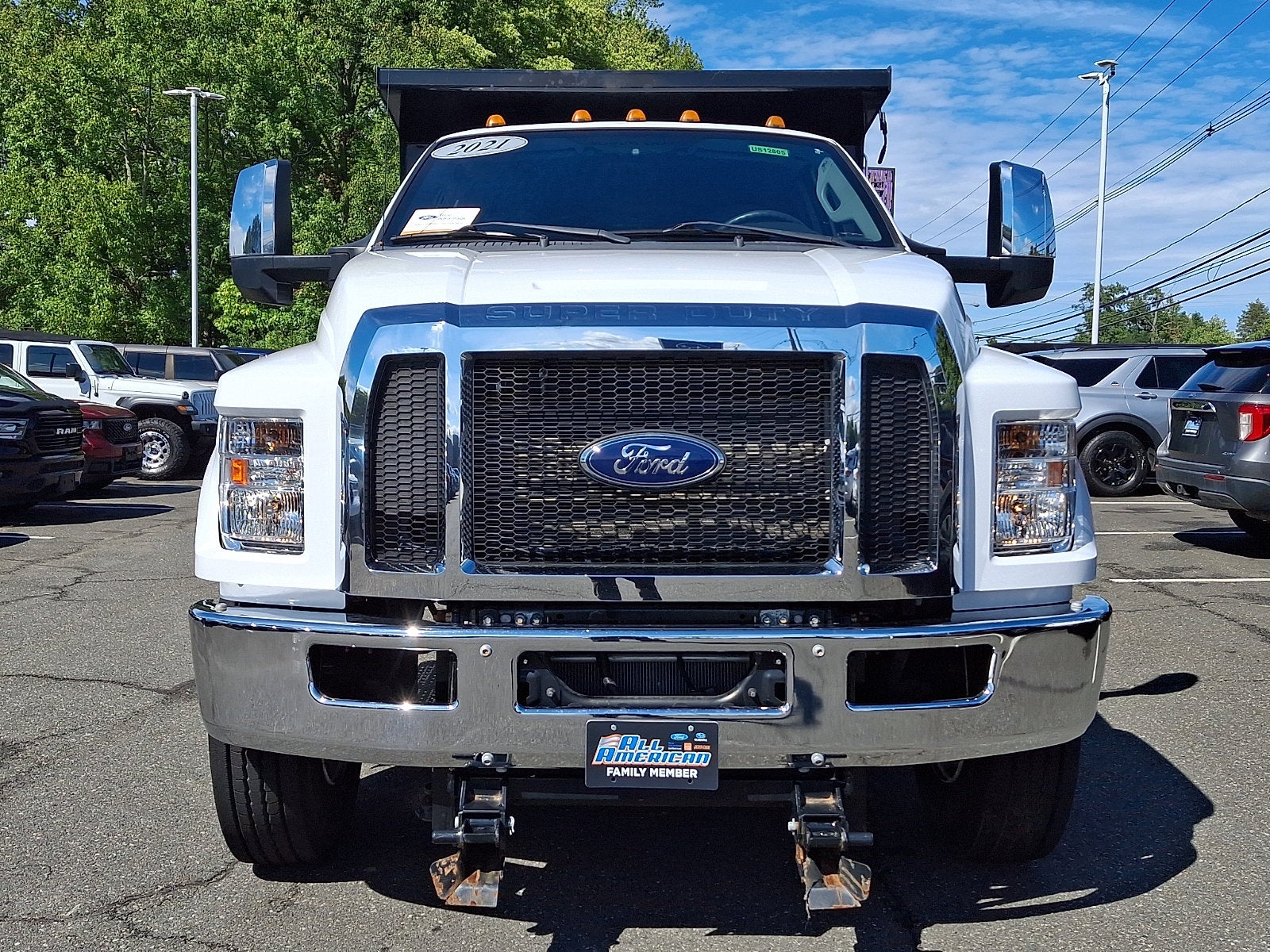 2021 Ford F-750 Chassis Cab Base