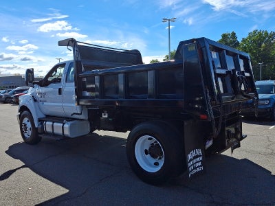 2021 Ford F-750 Chassis Cab Base