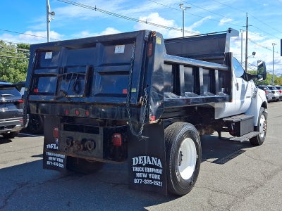 2021 Ford F-750 Chassis Cab Base