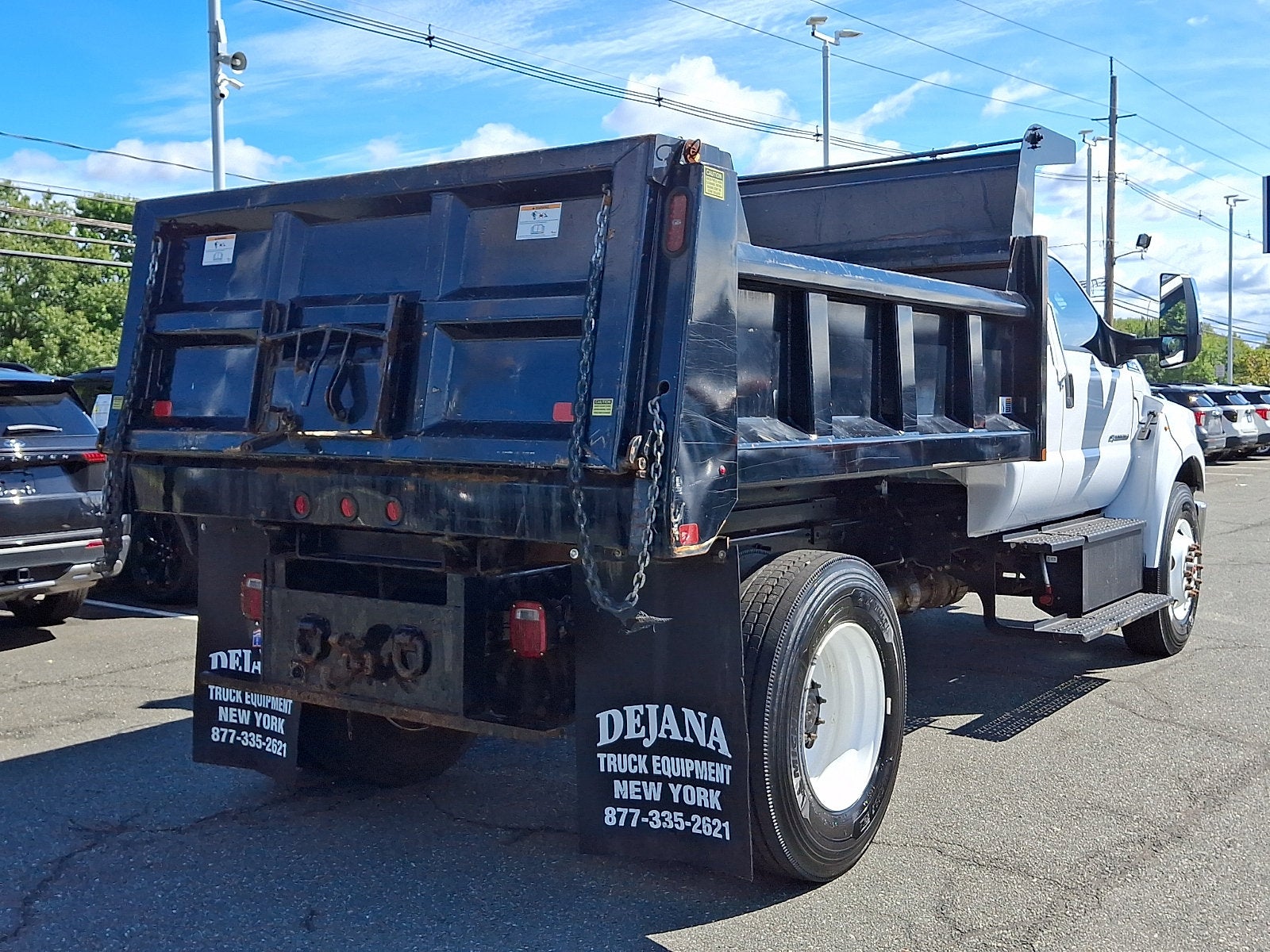 2021 Ford F-750 Chassis Cab Base