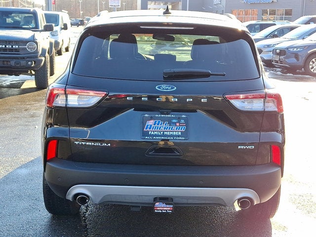2022 Ford Escape Titanium