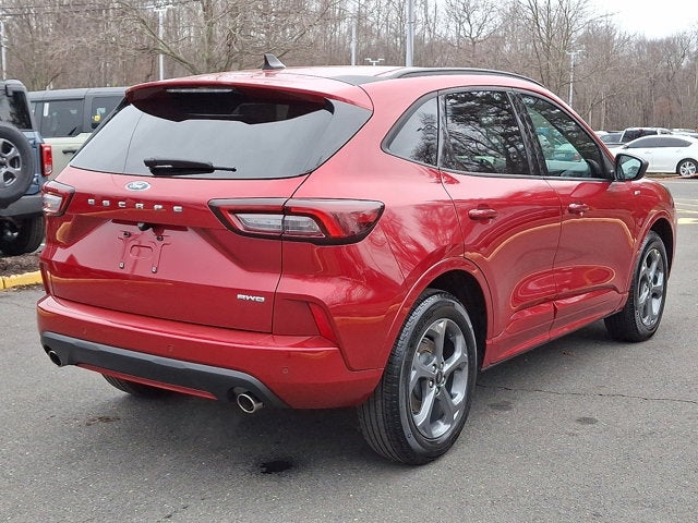 2024 Ford Escape ST-Line