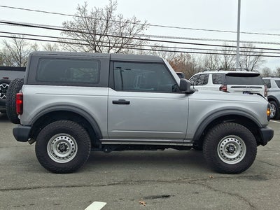 2023 Ford Bronco Base