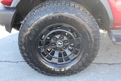 2025 Ford Bronco Matte Black Package