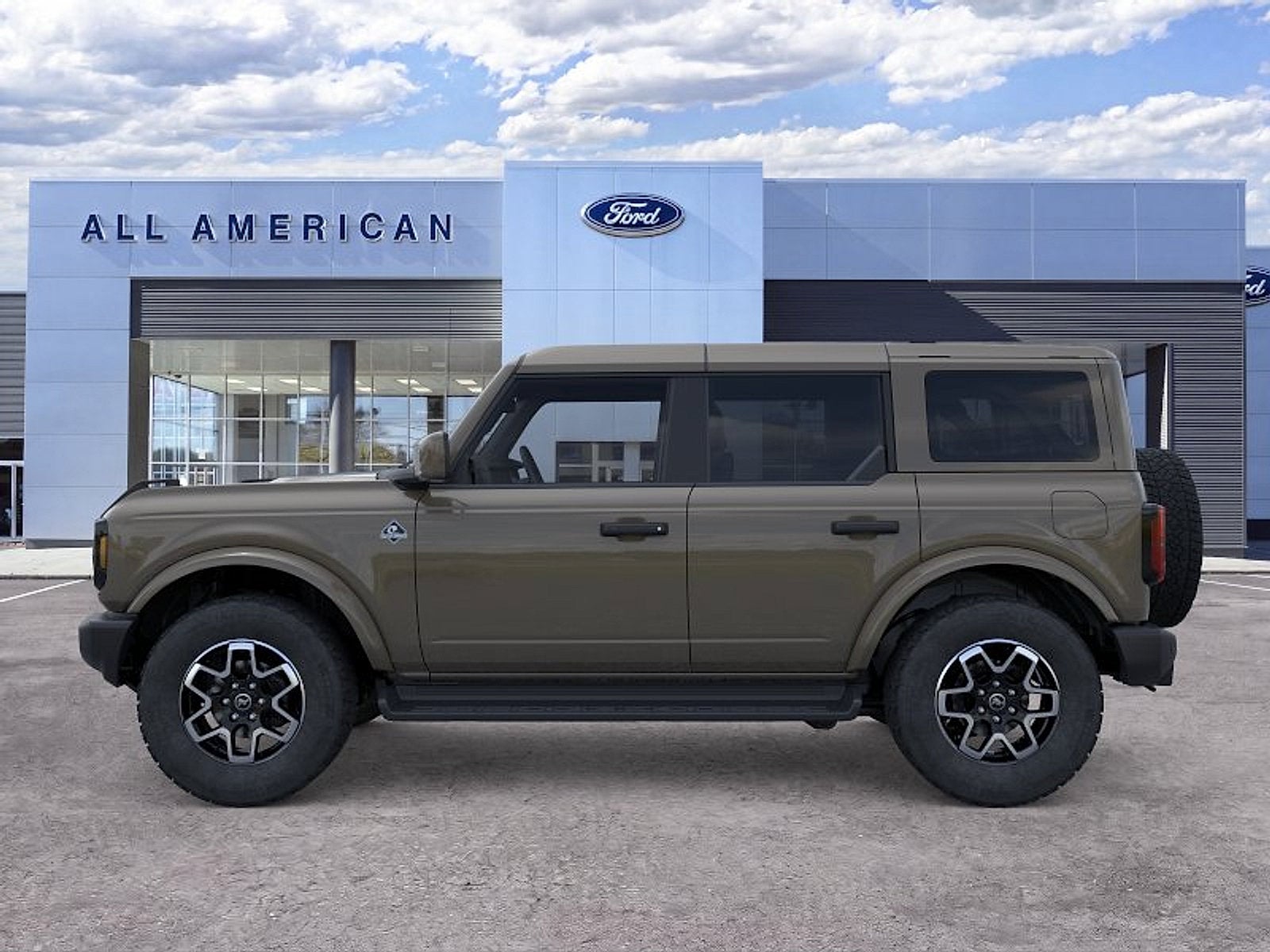 2026 Ford Bronco Outer Banks