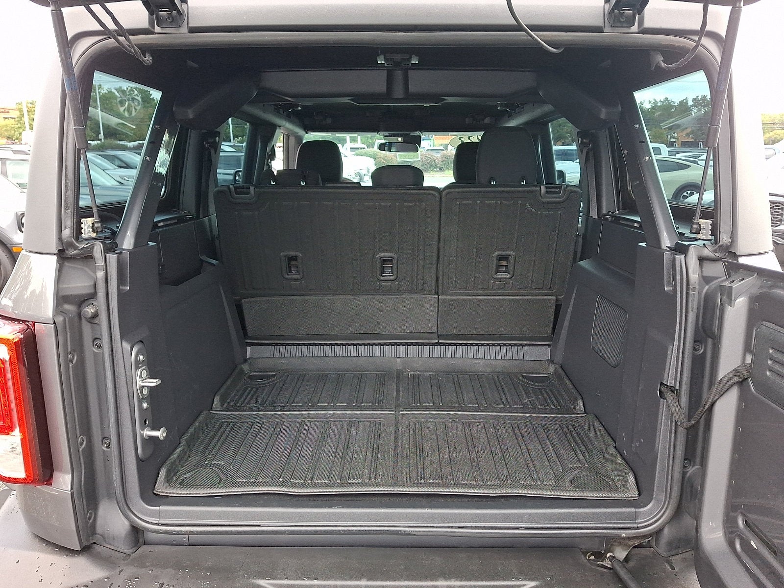 2023 Ford Bronco Base