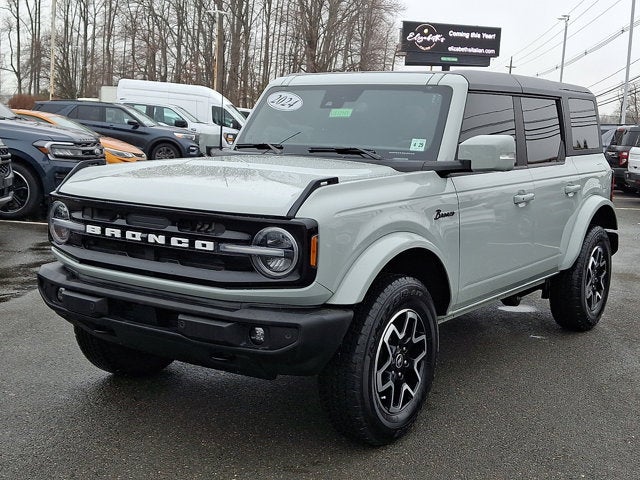 2024 Ford Bronco Outer Banks