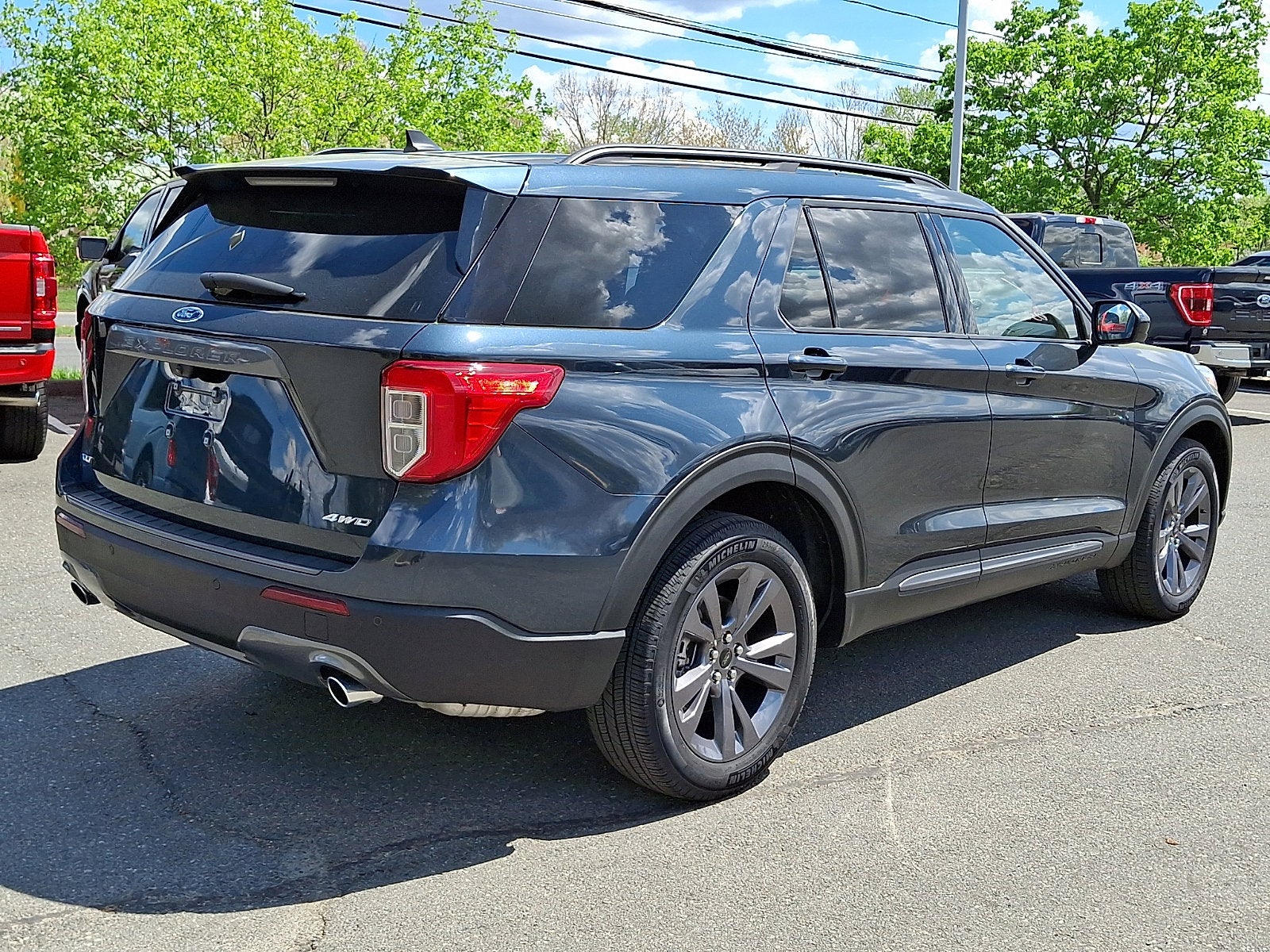 2024 Ford Explorer XLT