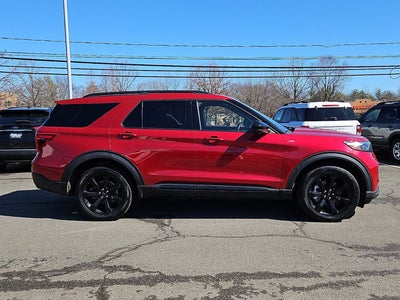 2023 Ford Explorer ST-Line