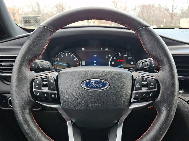 2023 Ford Explorer ST-Line