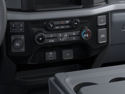 2026 Ford Super Duty F-450 DRW XLT