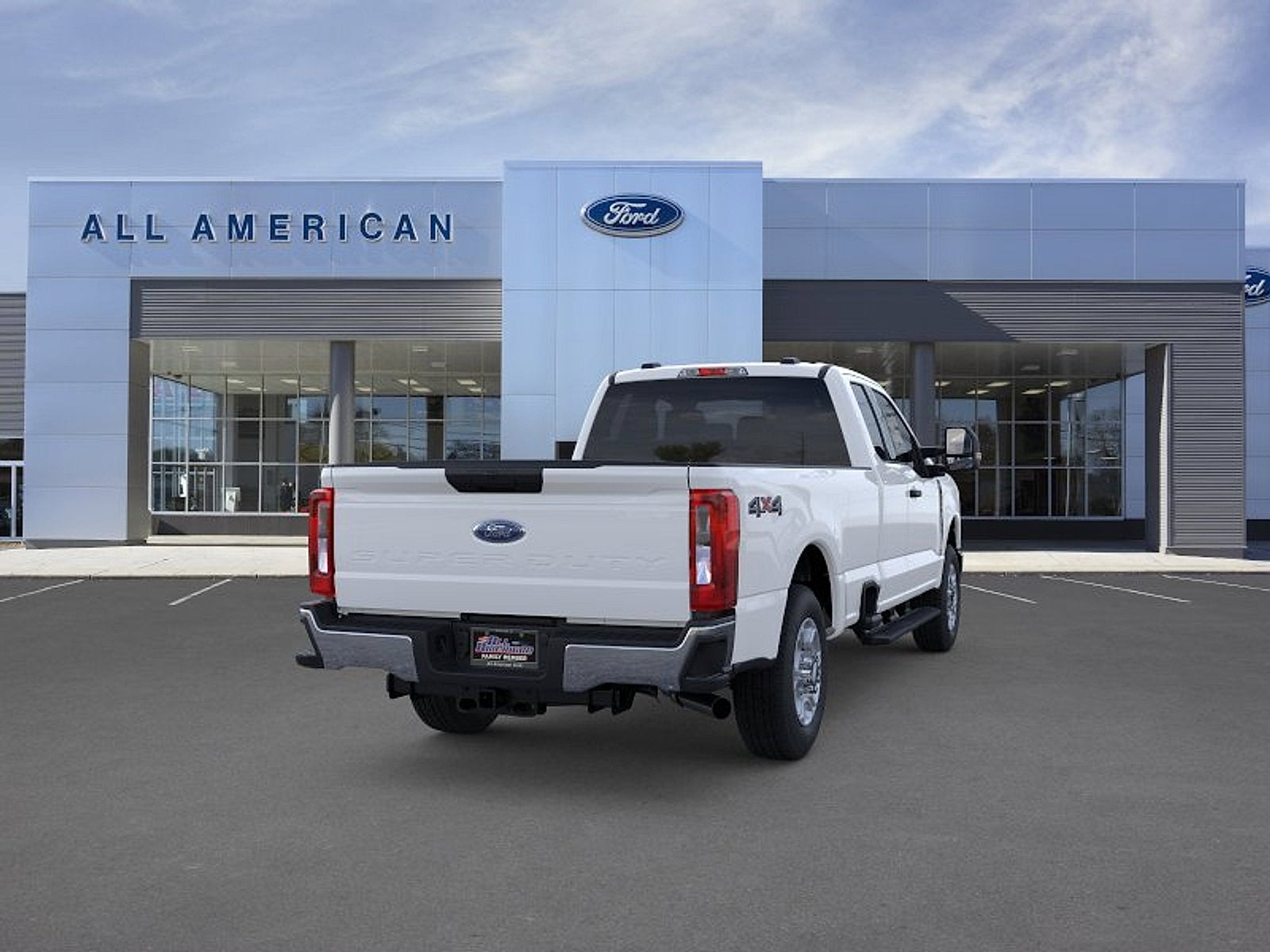 2026 Ford Super Duty F-350 SRW XLT