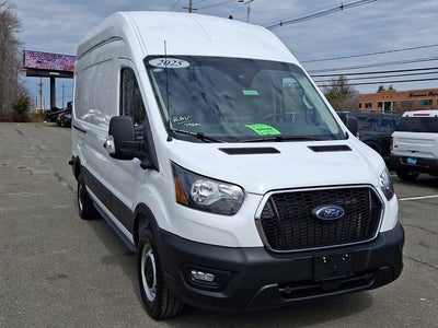 2025 Ford Transit-250 XL