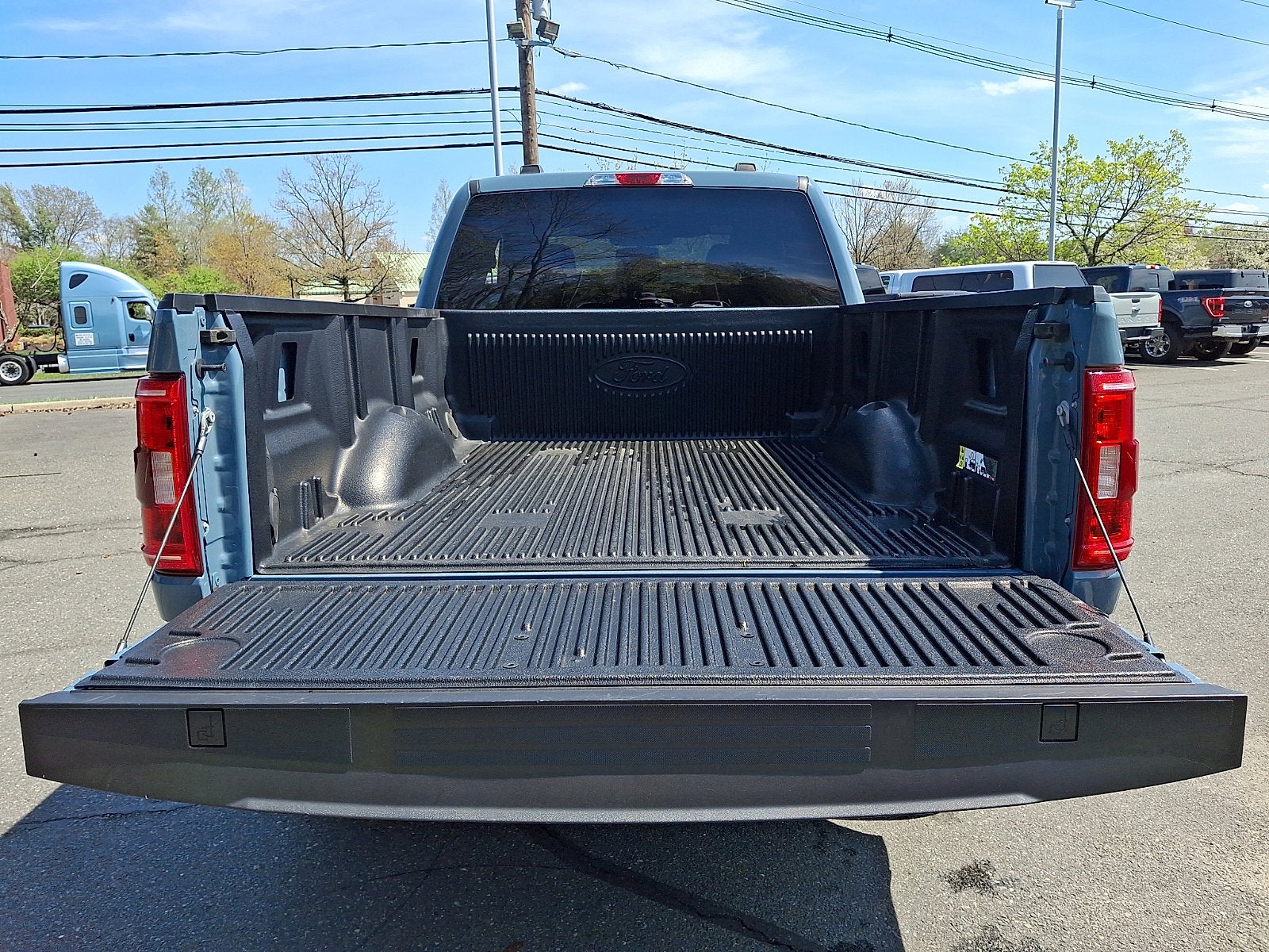 2023 Ford F-150 STX