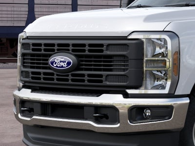 2027 Ford Super Duty F-350 SRW XL