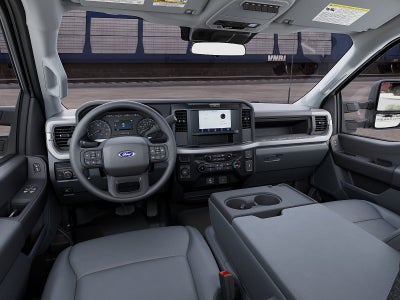 2027 Ford Super Duty F-350 SRW XL