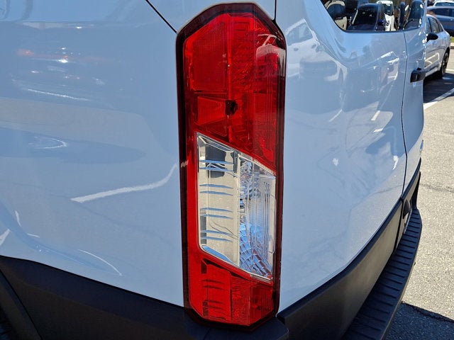 2019 Ford Transit-250 T-250 130" Low Rf 9000 GVWR Swing-Out RH Dr