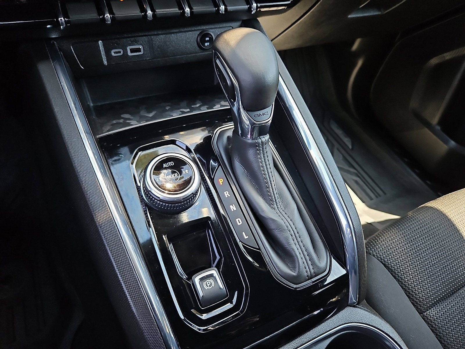 2024 GMC Canyon 4WD Elevation