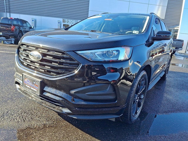 2022 Ford Edge SE