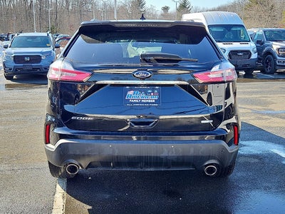 2020 Ford Edge SE