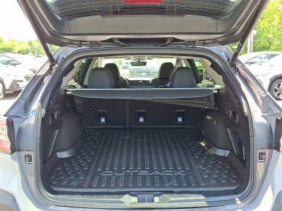 2023 Subaru Outback Onyx Edition w/ Custom Wrap