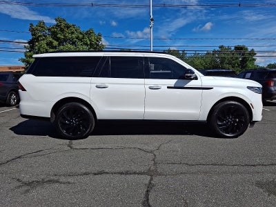 2025 Lincoln Navigator Reserve
