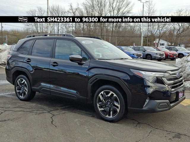 2025 Subaru Forester Hybrid Premium Hybrid