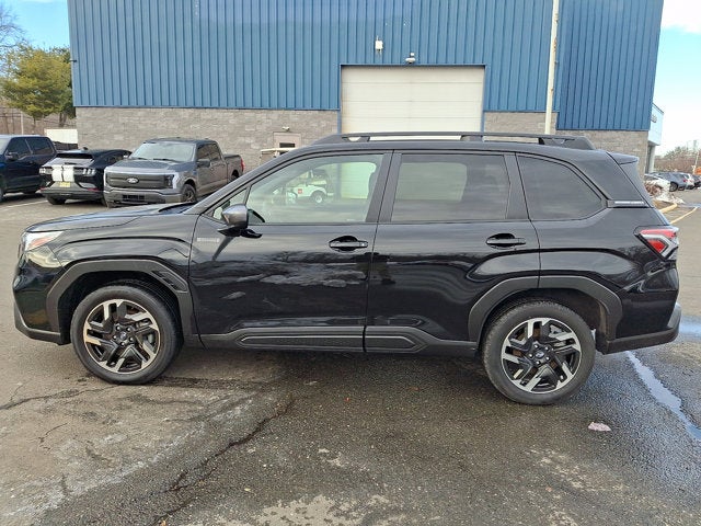 2025 Subaru Forester Hybrid Premium Hybrid