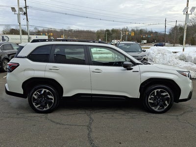 2025 Subaru Forester Hybrid Premium Hybrid