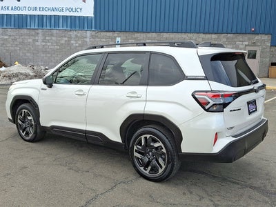 2025 Subaru Forester Hybrid Premium Hybrid