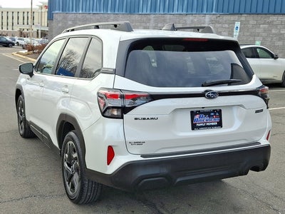 2025 Subaru Forester Hybrid Premium Hybrid