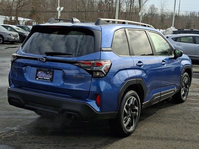 2025 Subaru Forester Hybrid Premium Hybrid