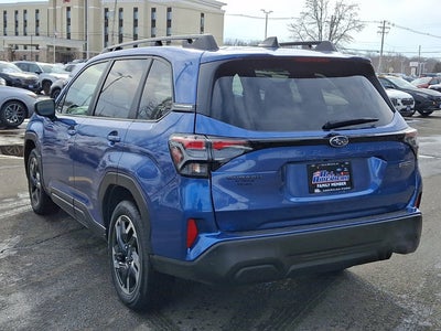 2025 Subaru Forester Hybrid Premium Hybrid