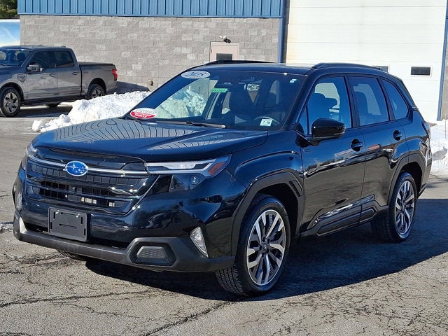 2025 Subaru Forester Hybrid Touring Hybrid