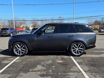 2024 Land Rover Range Rover SE