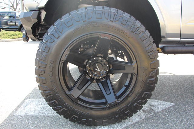 2024 Ford Bronco SoFlo Edition