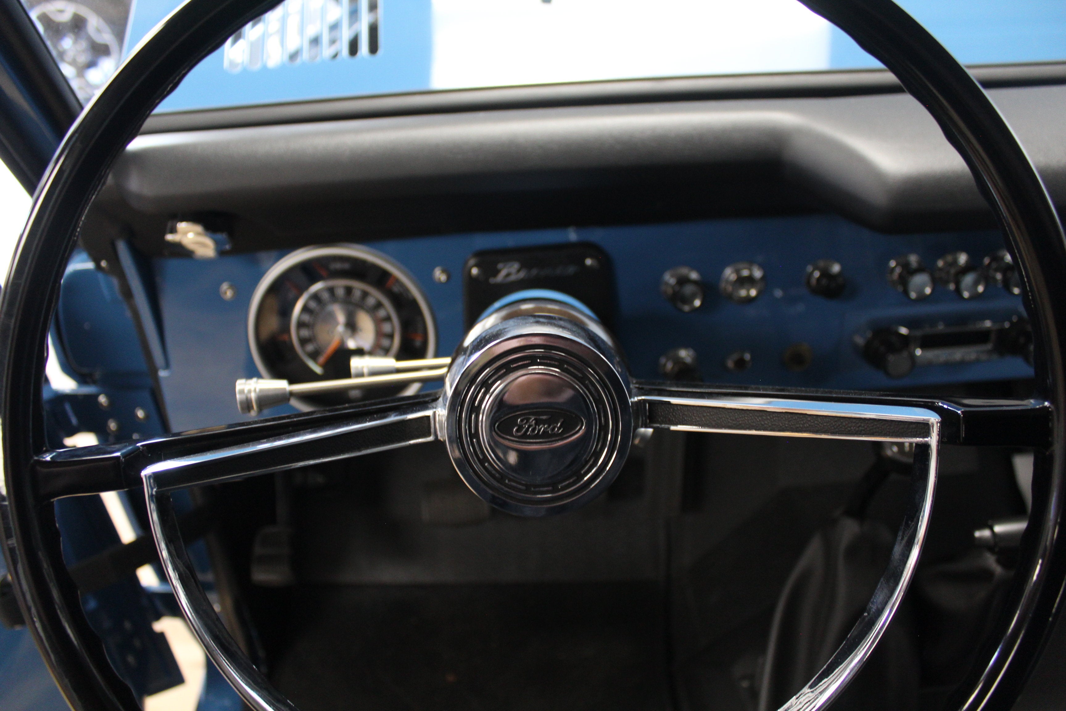 1969 Ford Bronco RMD Garage Edition