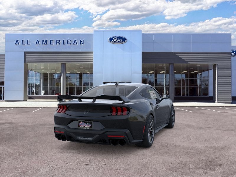 2026 Ford Mustang Dark Horse