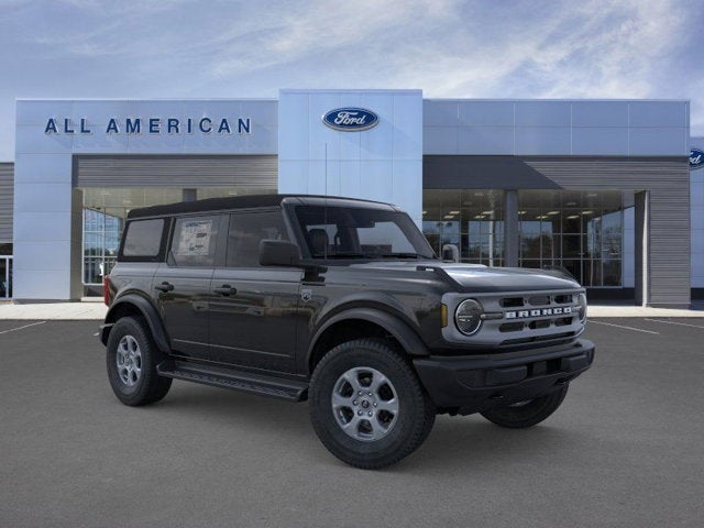2025 Ford Bronco Matte Black Package