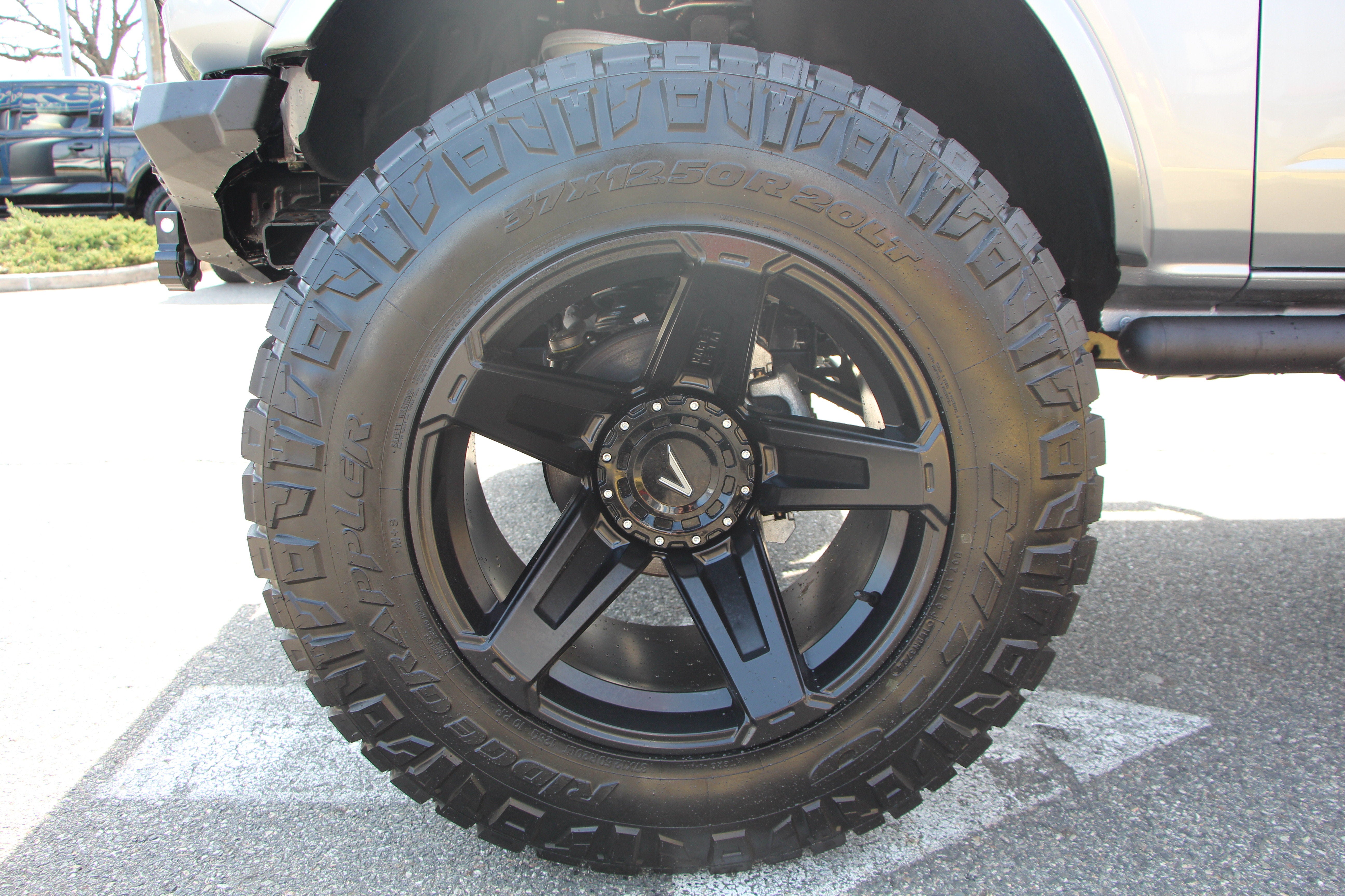 2024 Ford Bronco SoFlo Edition